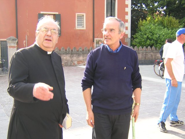 Il parroco di Salzano d il benvenuto al parroco di Tombolo